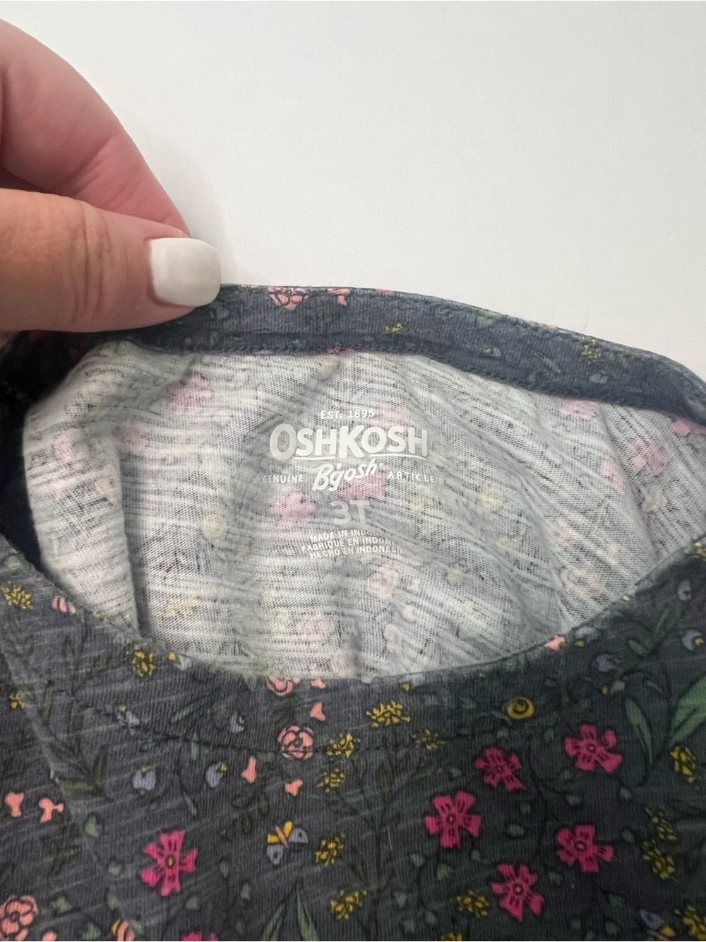 Girls 3T Oshkosh Floral Charcoal Boatneck Top with Ruffled Three-Quarter sleeves